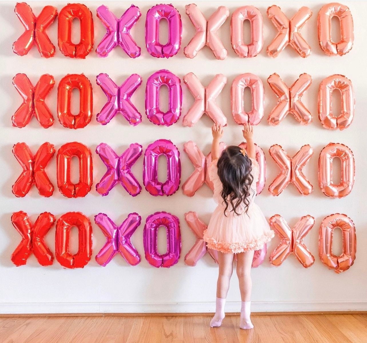 Galentines XOXO Decor Balloon Banner Kit