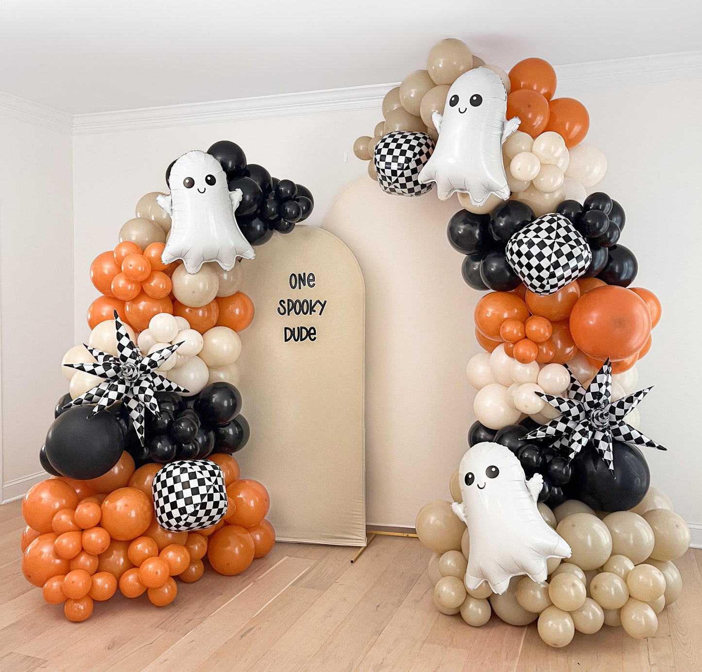 One Spooky Dude Halloween Balloon Garland Kit