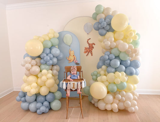 Pastel Woodland Bear Balloon Garland Kit