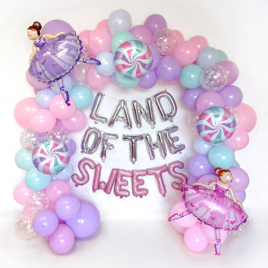 Land of the Sweets Christmas Balloon Garland Kit