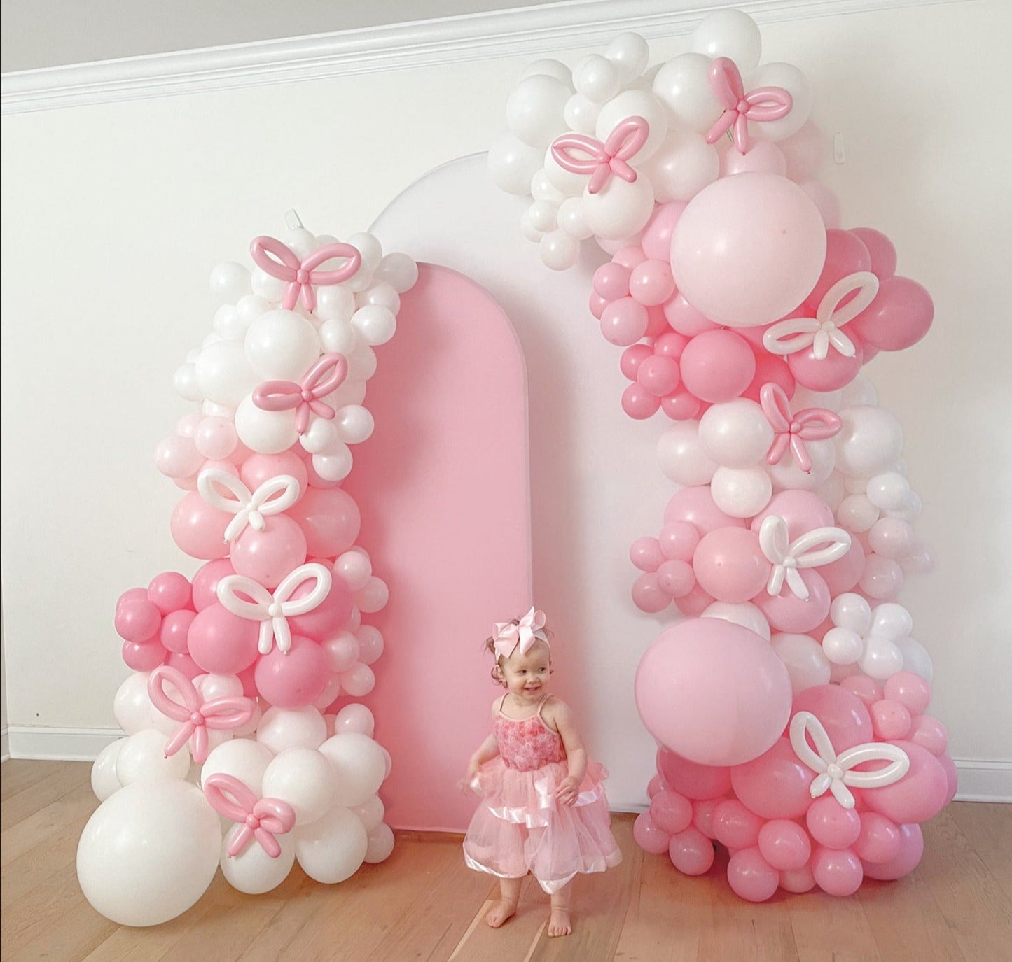 Shes Tying the Knot - Bow Balloon Garland Kit