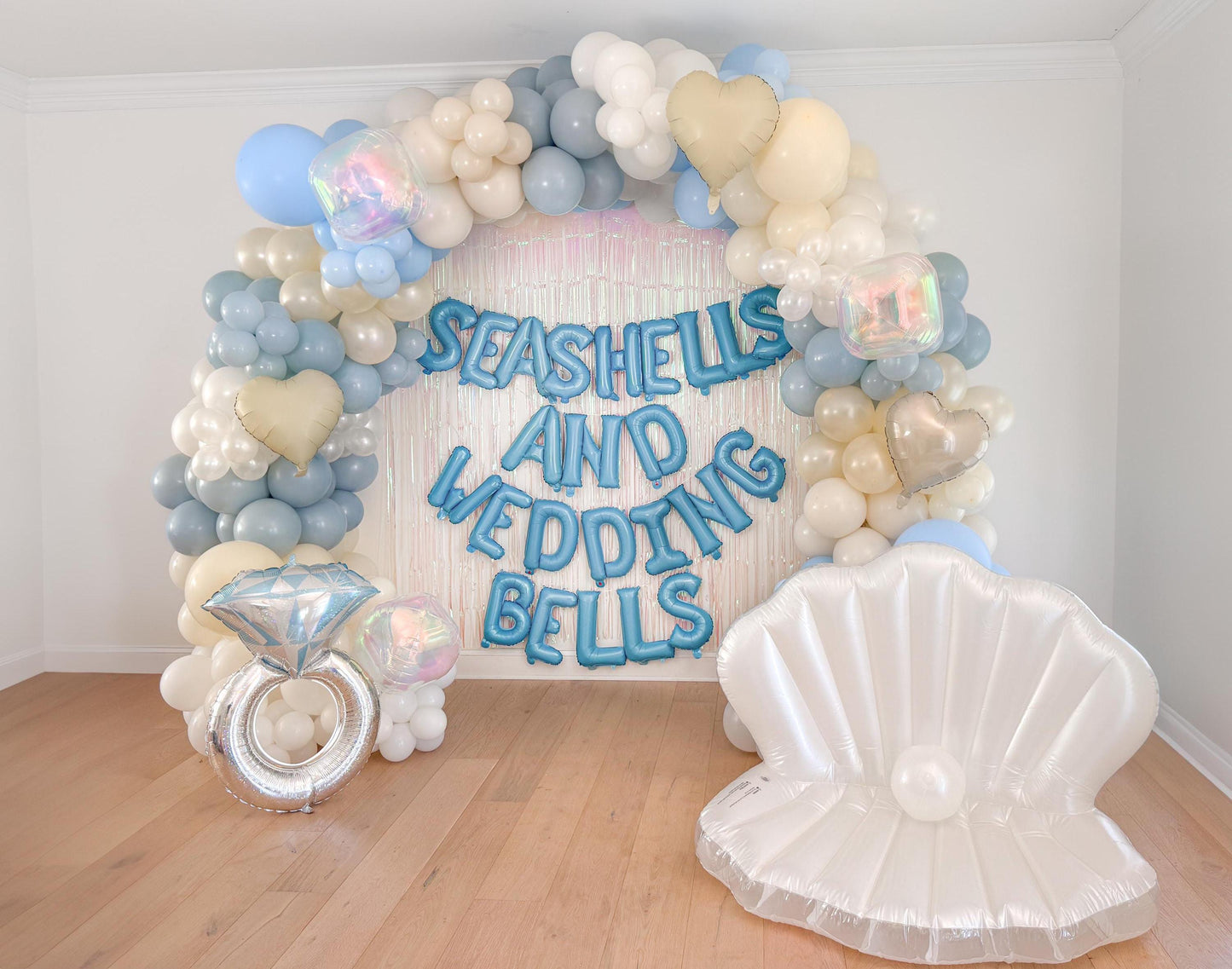 Seashells and Wedding Bells Balloon Garland Kit