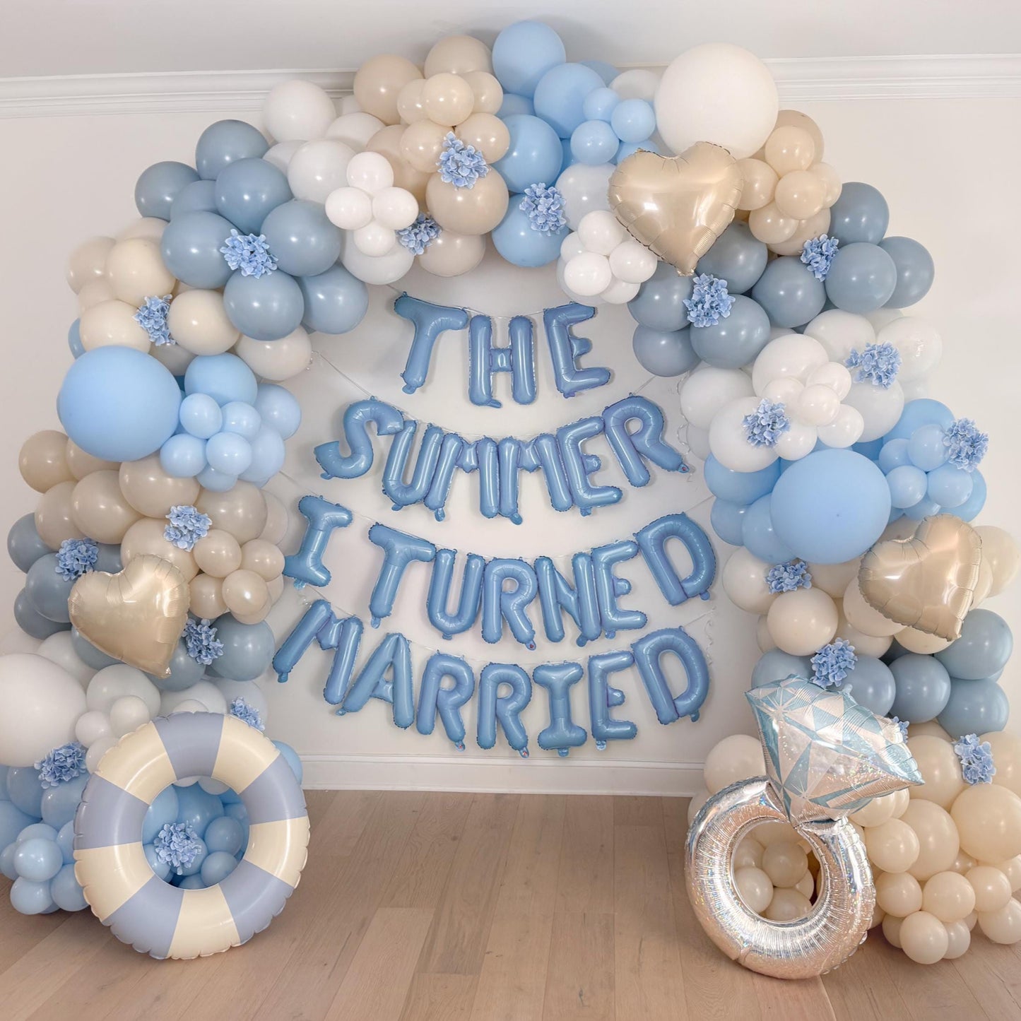The Summer I Turned Married Balloon Garland Kit