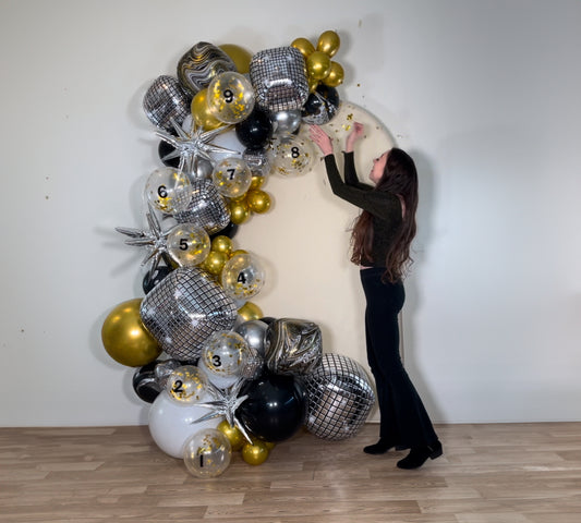 NYE Countdown Balloon Garland Kit